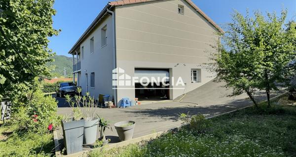 À vendre Maison 8 pièces 150 m² - Firminy 42700