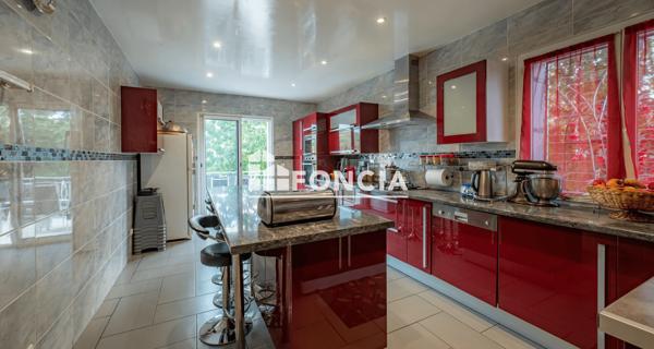 À vendre Maison 8 pièces 150 m² - Firminy 42700