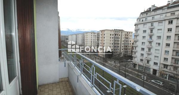 Location Appartement 2 pièces 56.38 m² - Grenoble 38000