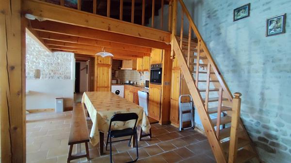 500 m océan, maison 100 m², pierre, charme, cheminée