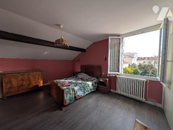 VALENCE CHATEAUVERT - Maison T4, 112 m² + double garage