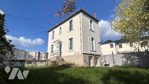 Maison 2 CHAMBRES, TERRAIN