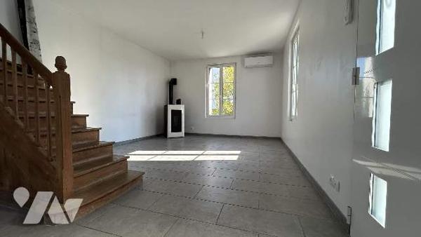 Maison 2 CHAMBRES, TERRAIN