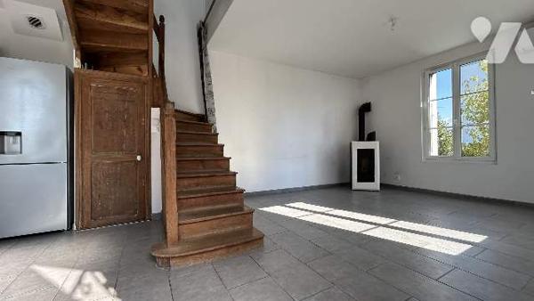 Maison 2 CHAMBRES, TERRAIN