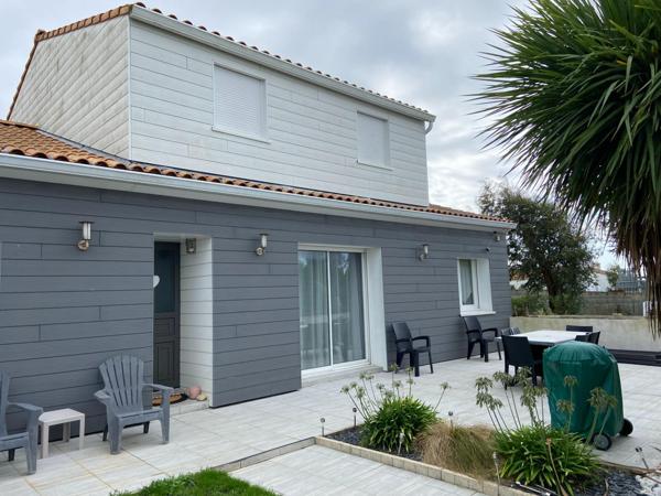 Maison 9 Pièces 170 M² - Beauvoir Sur Mer (85)