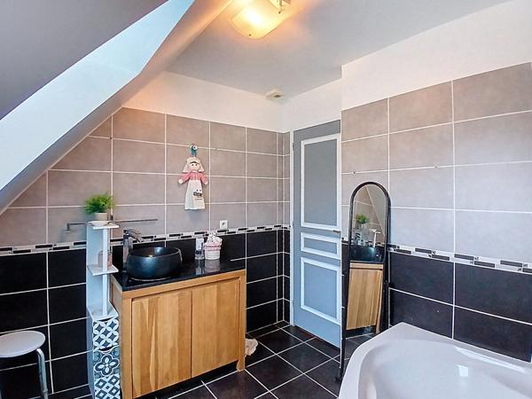 Maison contemporaine centre de Plemet 6 pièce(s) 130m2