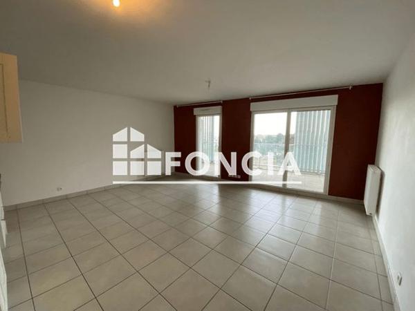 Location Appartement 3 pièces 68.67 m² - 12 COURS DU QUEBEC Bordeaux 33300