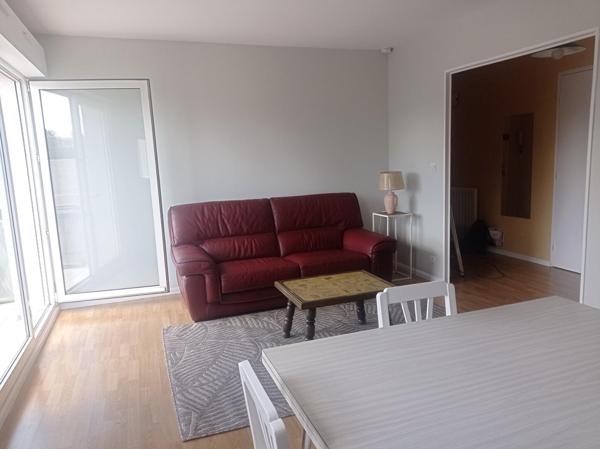 LOCATION TYPE 3 MEUBLE PROCHE CENTRE/CATHO, Angers 49000