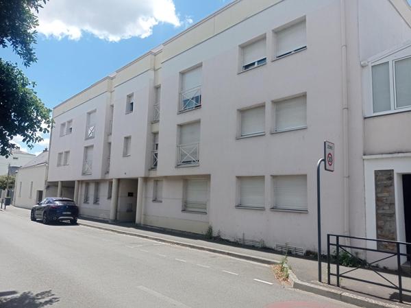 LOCATION TYPE 3 MEUBLE PROCHE CENTRE/CATHO, Angers 49000