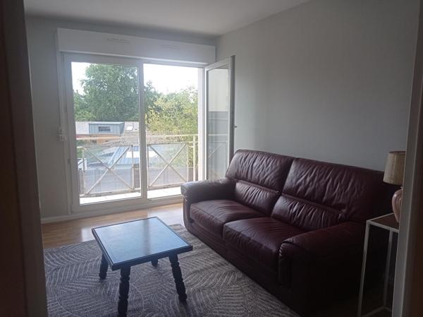 LOCATION TYPE 3 MEUBLE PROCHE CENTRE/CATHO, Angers 49000