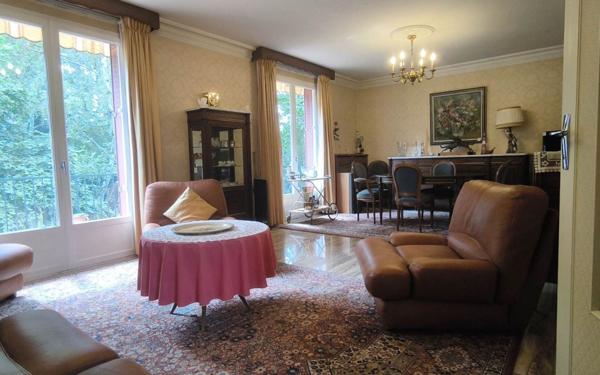 Maison à vendre    6 pièces •  Sainte-Geneviève-des-Bois