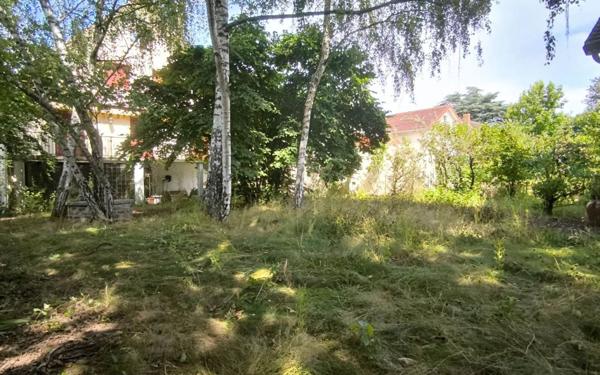 Maison à vendre    6 pièces •  Sainte-Geneviève-des-Bois