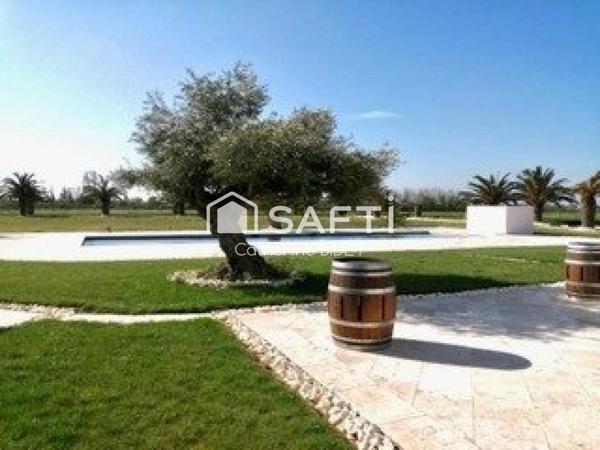 Maison avec dépendances