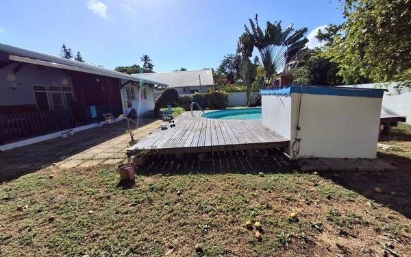 Maison à vendre    5 pièces • 143 m2 Remire-Montjoly