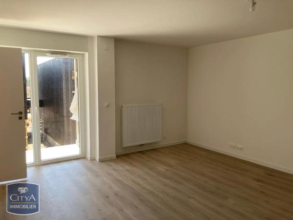 Appartement à louer 3 pièces 66.4m² Le Petit-Quevilly (76140)