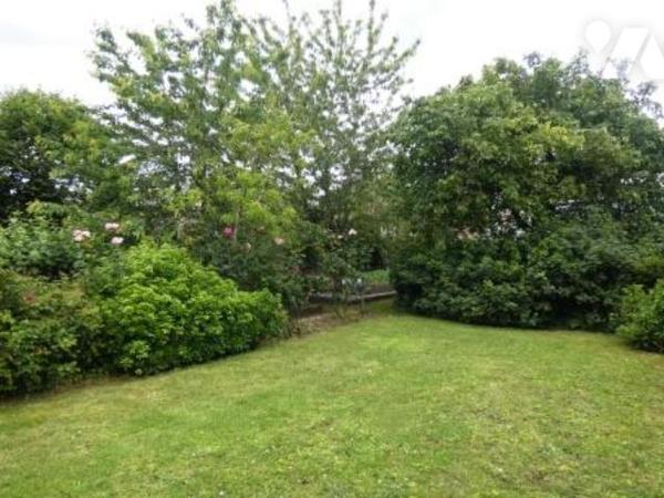 ORBEC. PROPRIETE de CARACTERE au coeur de la ville