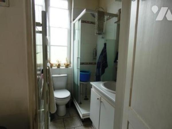 ORBEC. PROPRIETE de CARACTERE au coeur de la ville