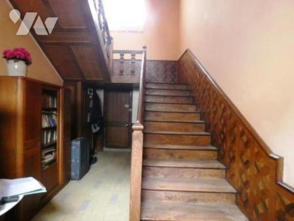 ORBEC. PROPRIETE de CARACTERE au coeur de la ville