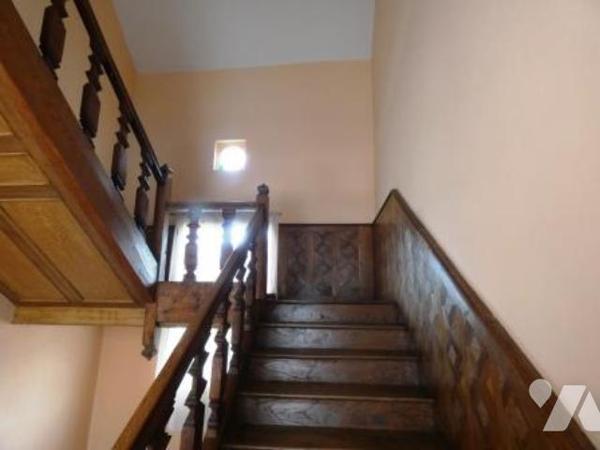 ORBEC. PROPRIETE de CARACTERE au coeur de la ville