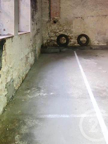 Parking à vendre  500 m2 LECTOURE - 32