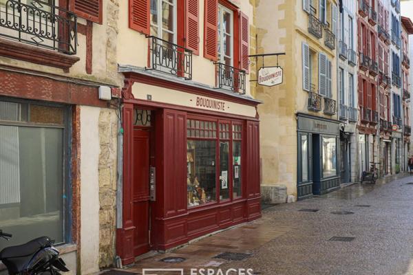 Appartement dans un écrin d’histoire et modernité au coeur du Petit Bayonne