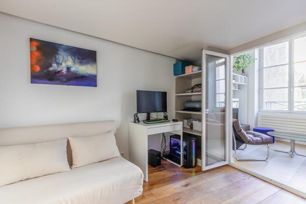 Loft lumineux au calme sur cour
