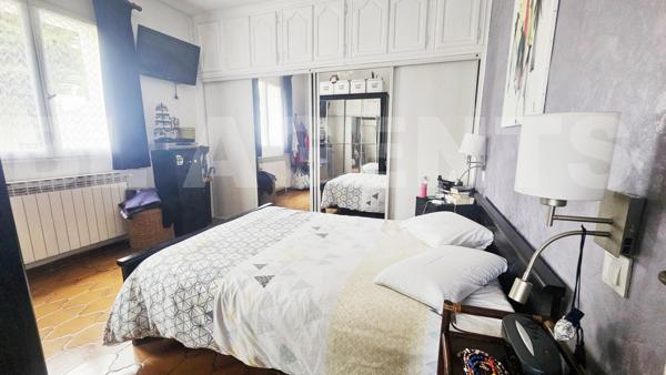 Maison 5 pièces – 100 m² – Terrasse et stationnement – Secteur ST Julien (13012 Marseille)