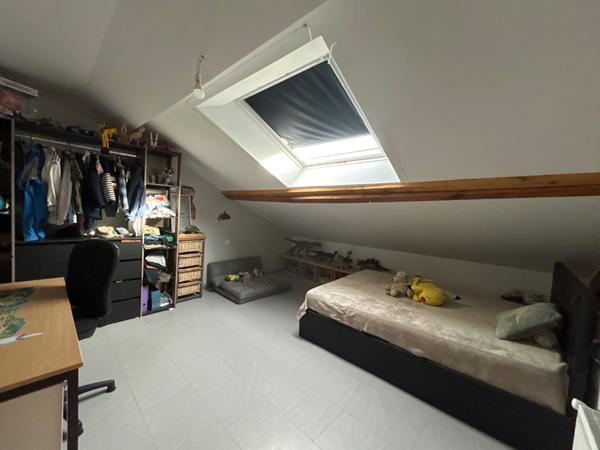 Longère de caractère à Saint-germain-du-plain de 195 m² avec grand terrain