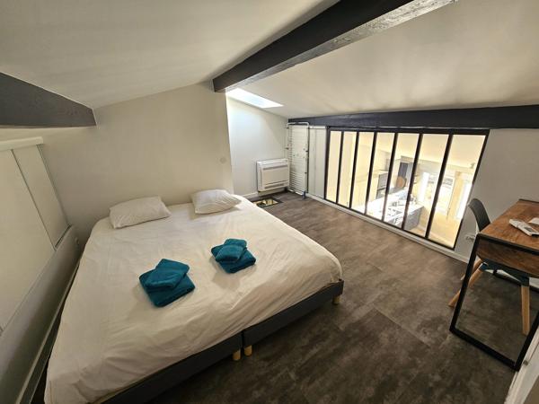 BORDEAUX CENTRE : APPARTEMENT T4