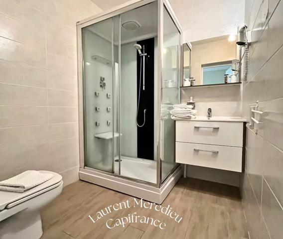 Fonds de commerce- HÔTEL RESTAURANT- à SAINT AIGULIN