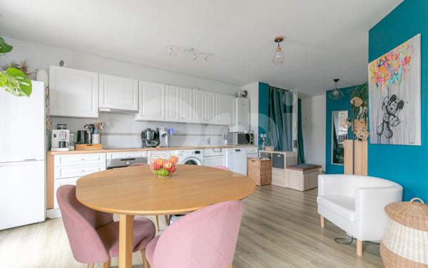 Appartement à vendre    3 pièces • 61,40 m2 Émerainville