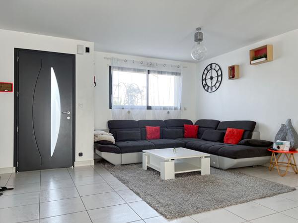 Maison neuve 5 pièces à vendre à Verrières en Anjou - Calme et Confort