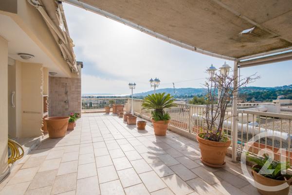 Appartement F4 à vendre  4 pièces - 102,84 m2 JUAN LES PINS - 06