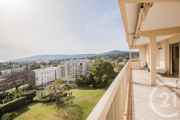 Appartement F4 à vendre  4 pièces - 102,84 m2 JUAN LES PINS - 06