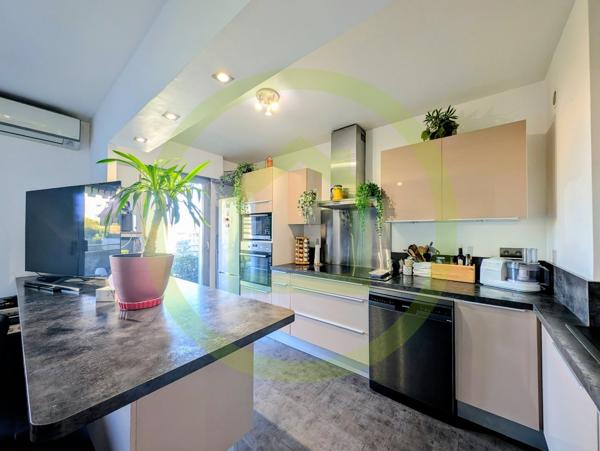 Appartement à MANDELIEU LA NAPOULE (06210)