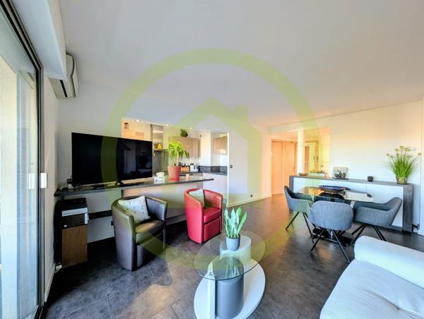 Appartement à MANDELIEU LA NAPOULE (06210)