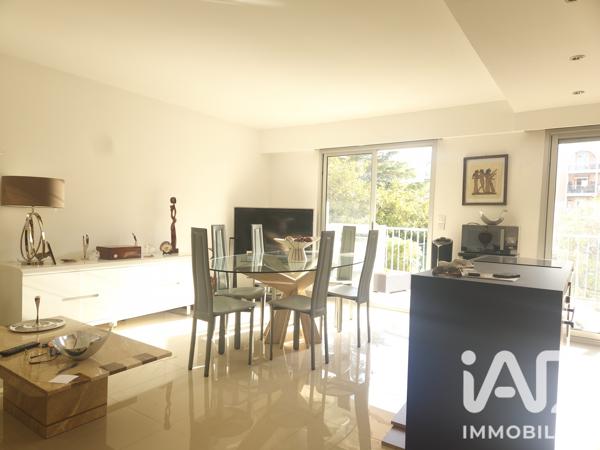 Appartement à vendre 2 pièces 47,5 m² Mandelieu-la-Napoule