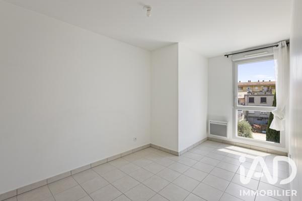 Appartement à vendre 3 pièces 59 m² Aubagne