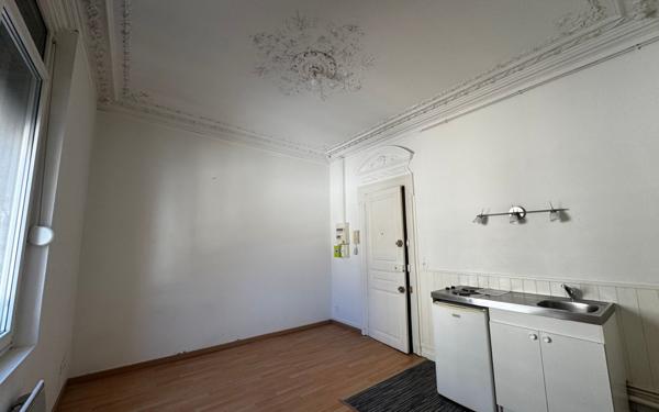 Appartement à louer    2 pièces • 31 m2 Reims