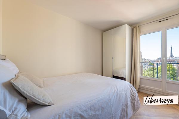 Quartier Vaugirard - 2 pièces avec balcon vue Tour Eiffel et Box 