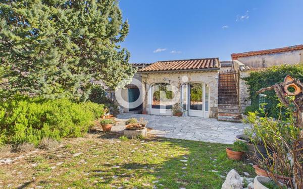 Maison à vendre    3 pièces •  Cipières