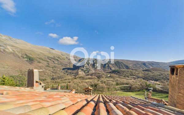 Maison à vendre    3 pièces •  Cipières