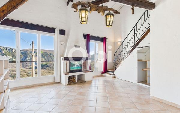 Maison à vendre    3 pièces •  Cipières