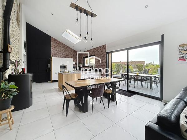 Maison SAINT BERTHEVIN