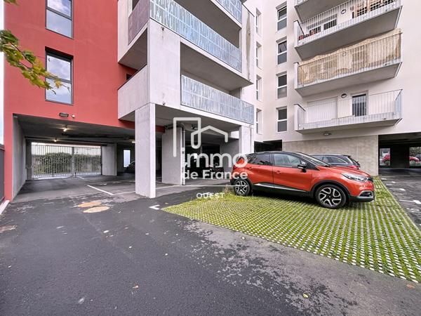 Garage LA ROCHE SUR YON