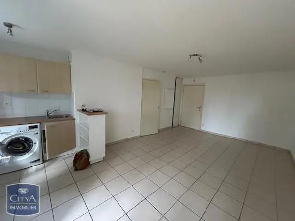 Appartement à louer 2 pièces 40.01m²