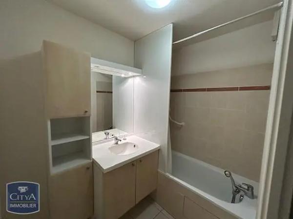 Appartement à louer 2 pièces 40.01m²