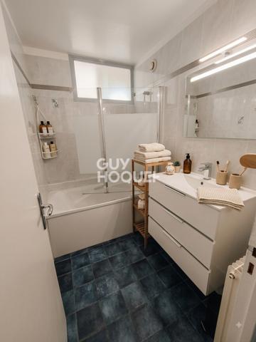 CHAMBRE EN COLOCATION