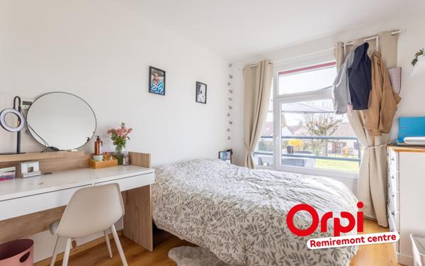 Appartement à vendre    4 pièces • 85 m2 Saint-Étienne-lès-Remiremont