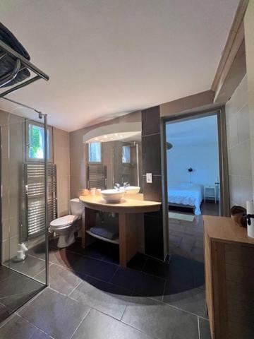Maison d'exception sur 8000m2 environ de nature